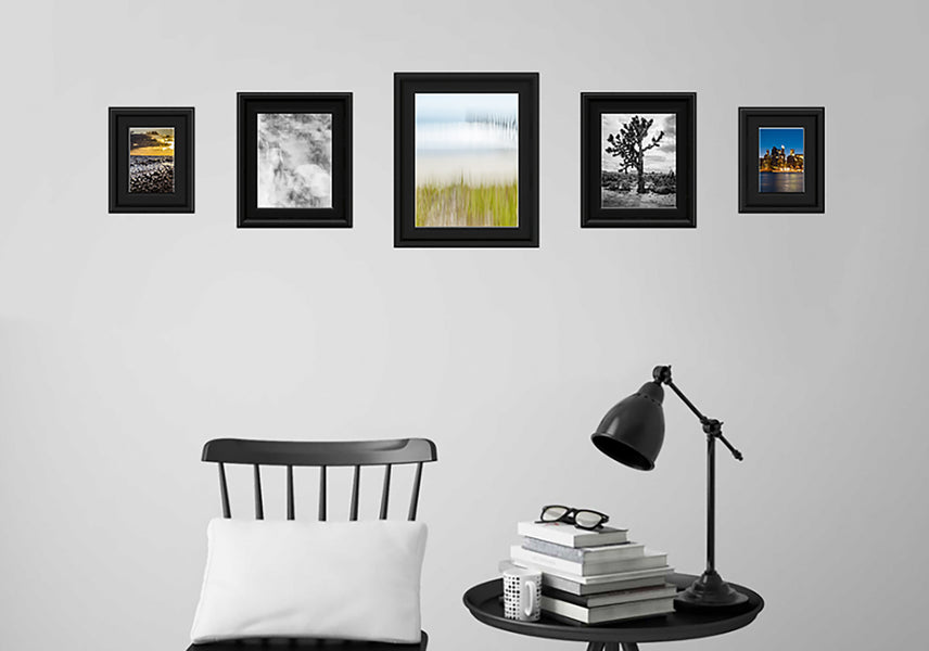 How to Curate a Photo Gallery For Your Home